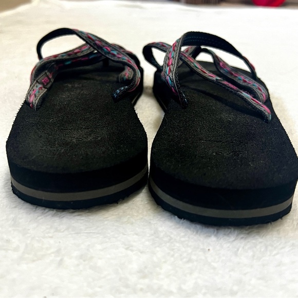 TEVA Olowahu Felicitas TEVA Olowahu Felicitas Strappy Flip Flop Sandal - Size 10 - Picture 4 of 10